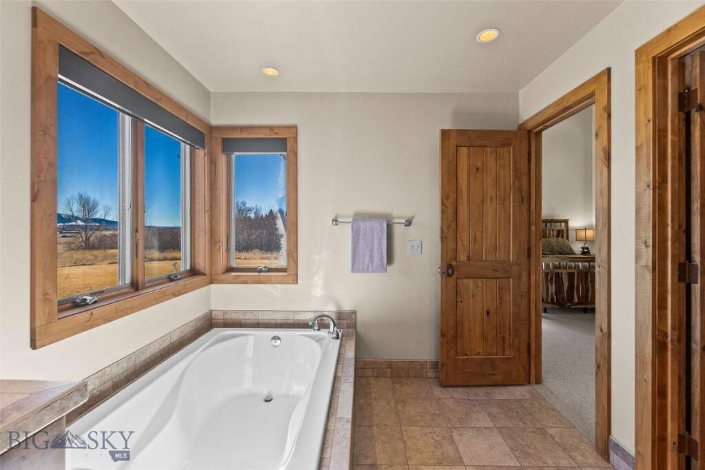 3 Bedroom Single Family Home/House's Image 50