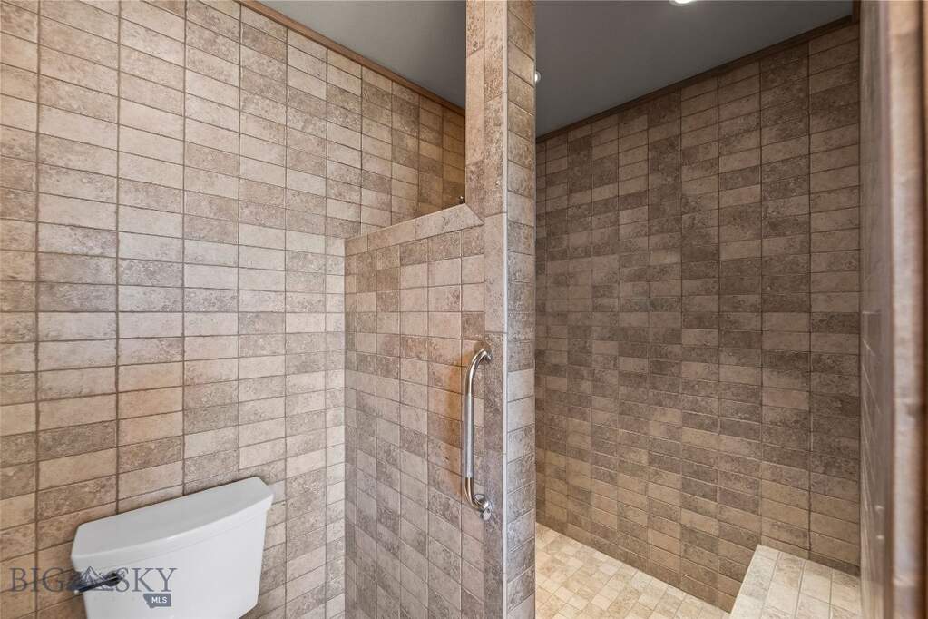 3 Bedroom Single Family Home/House's Image 53