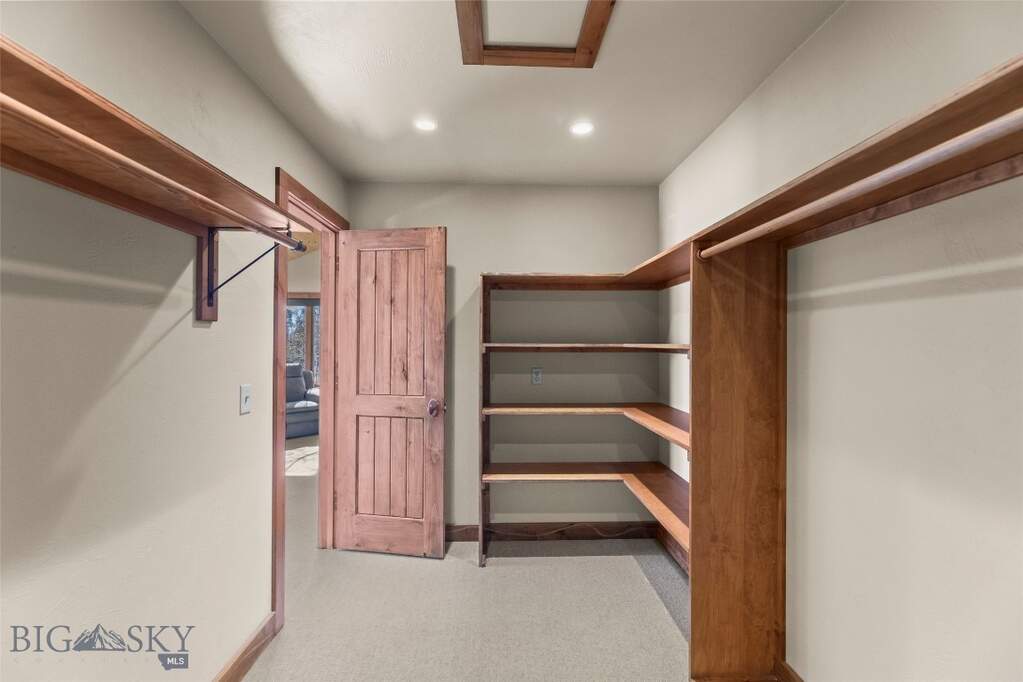 3 Bedroom Single Family Home/House's Image 56