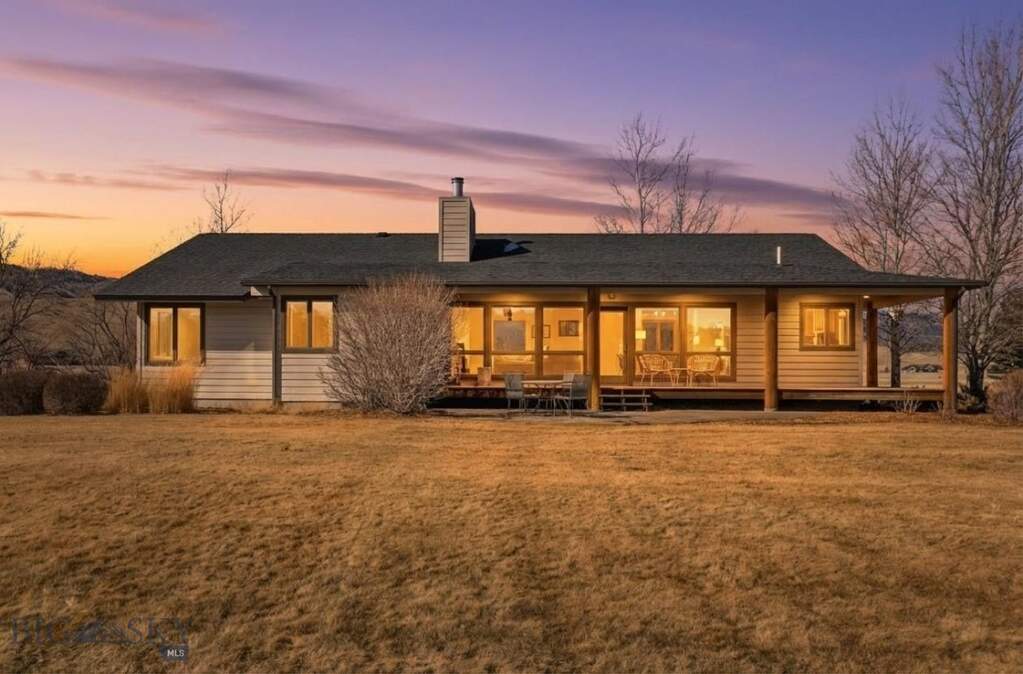 3 Bedroom Single Family Home/House's Image 3