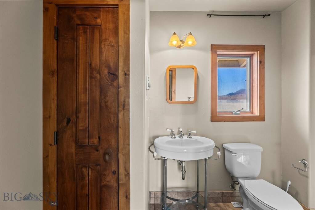 3 Bedroom Single Family Home/House's Image 71