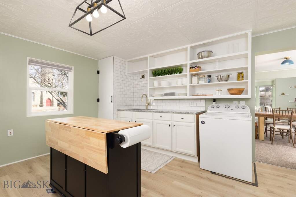 3 Bedroom Single Family Home/House's Image 16
