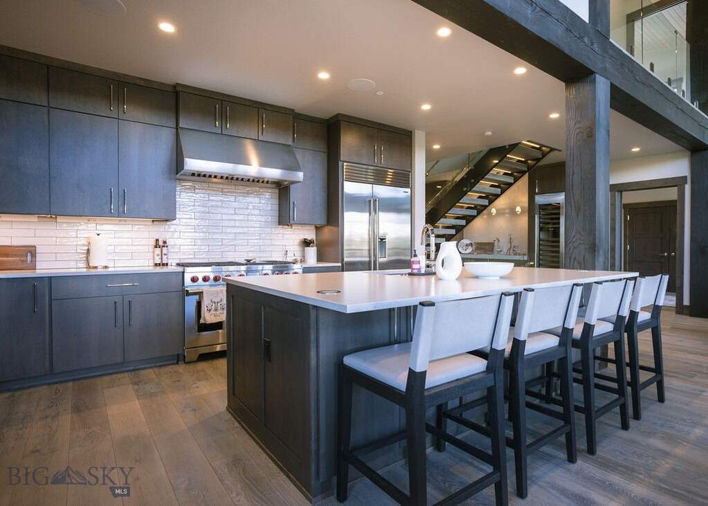 6 Bedroom Apartment/Flat's Image 14