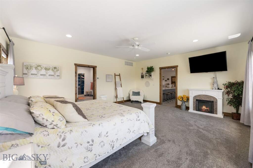 3 Bedroom Single Family Home/House's Image 33