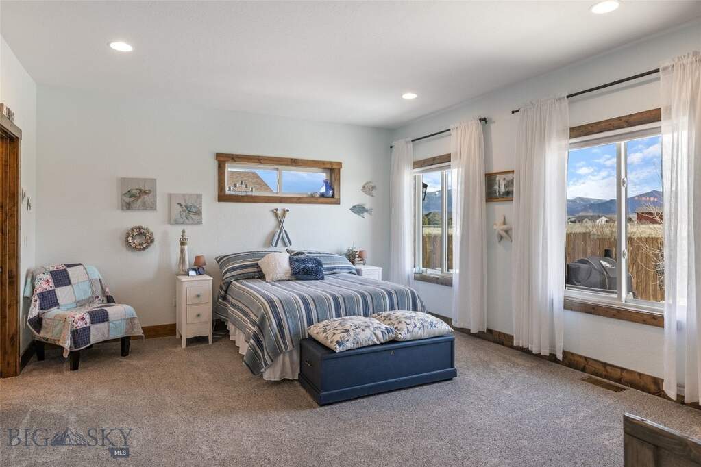 3 Bedroom Single Family Home/House's Image 45