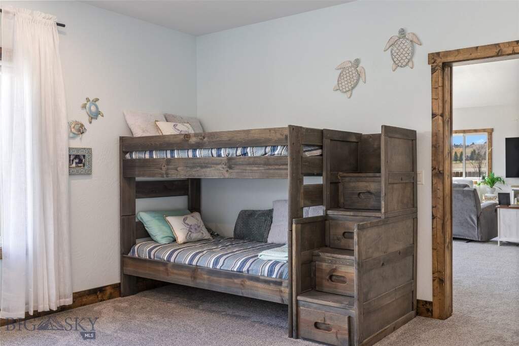 3 Bedroom Single Family Home/House's Image 47