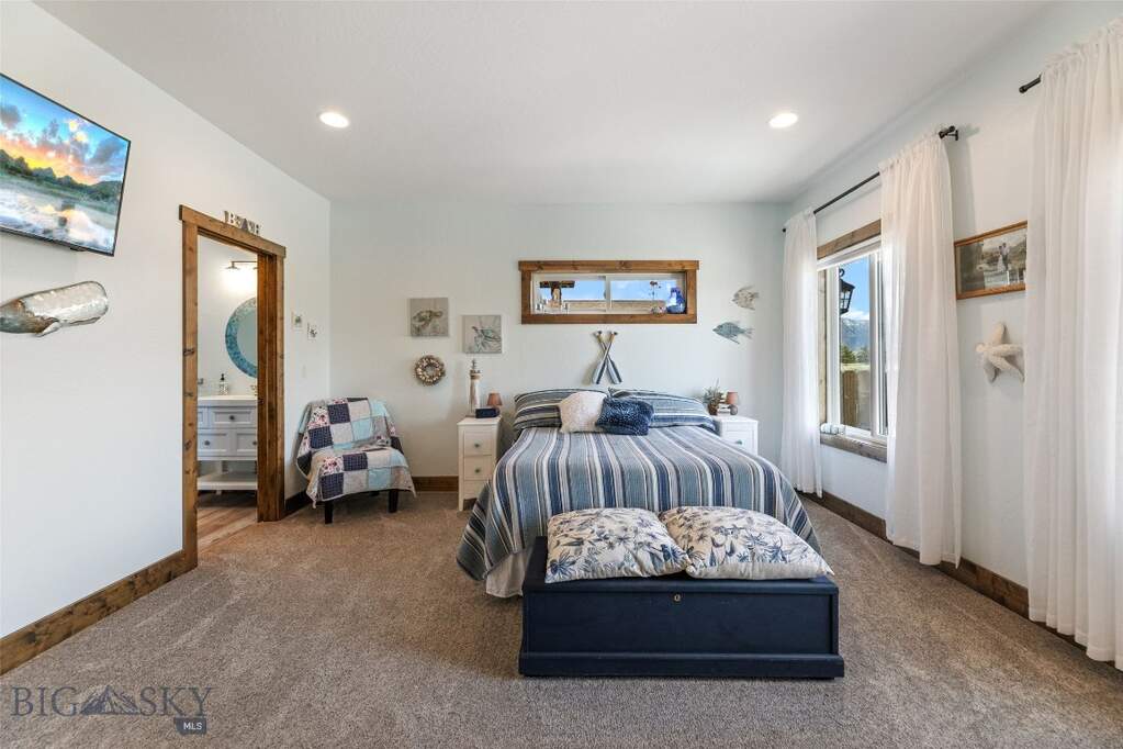 3 Bedroom Single Family Home/House's Image 49