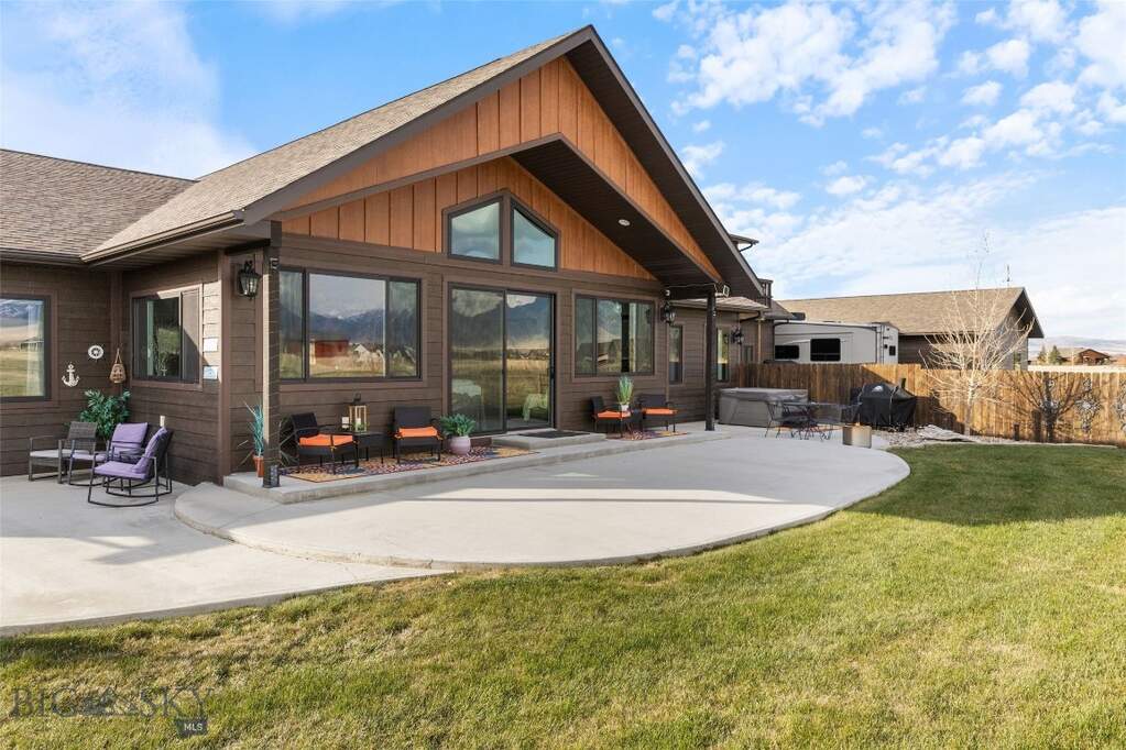 3 Bedroom Single Family Home/House's Image 66