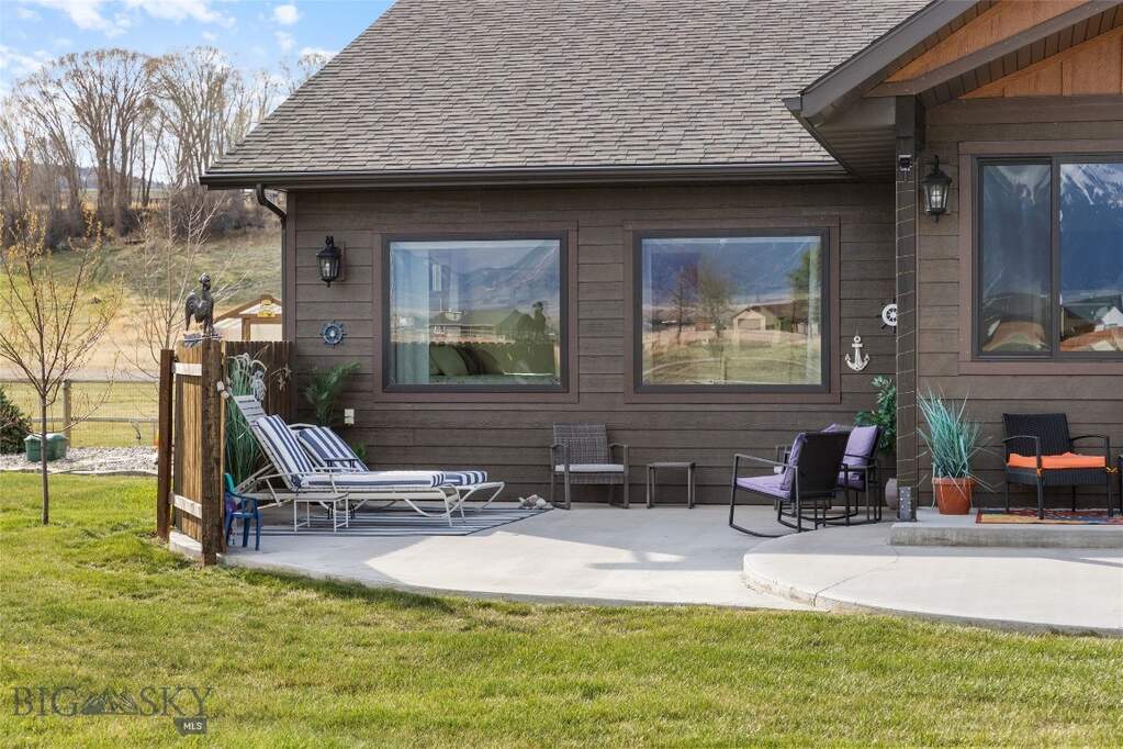 3 Bedroom Single Family Home/House's Image 73