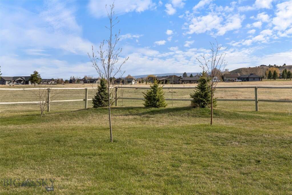 3 Bedroom Single Family Home/House's Image 78