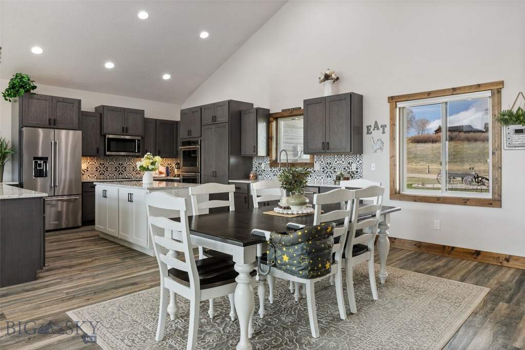 3 Bedroom Single Family Home/House's Image 6