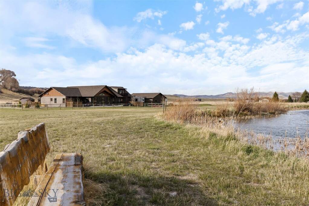 3 Bedroom Single Family Home/House's Image 87