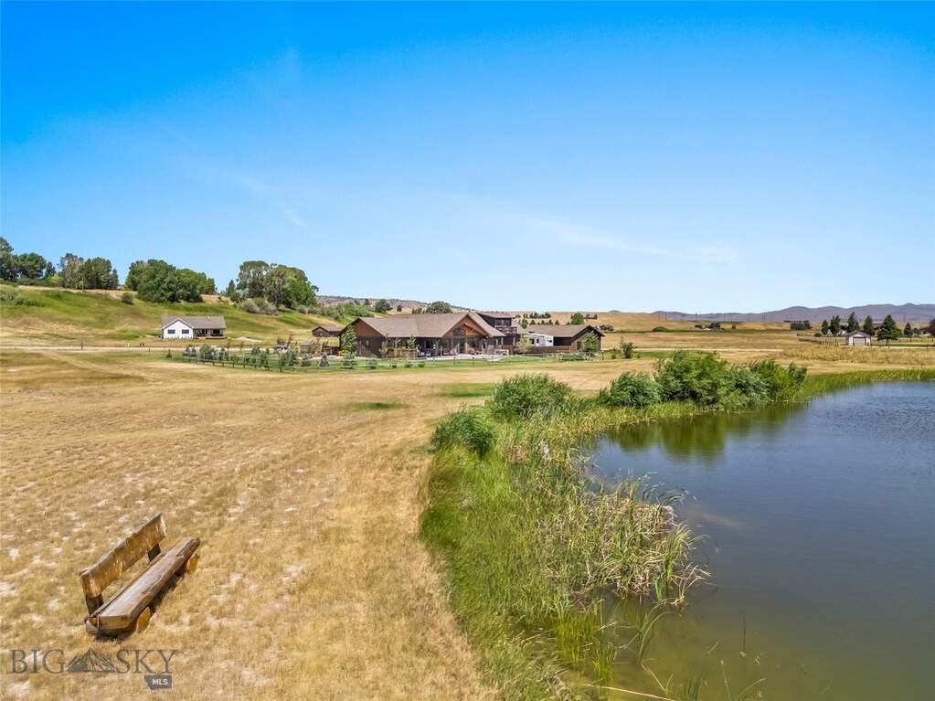3 Bedroom Single Family Home/House's Image 96
