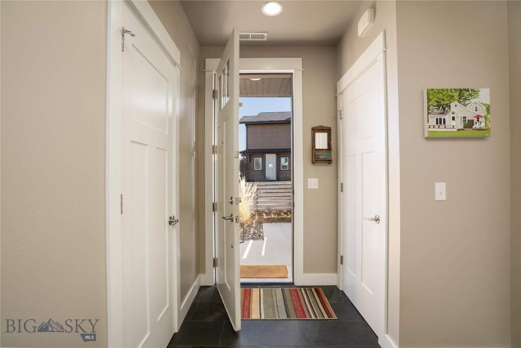 4 Bedroom Single Family Home/House's Image 36