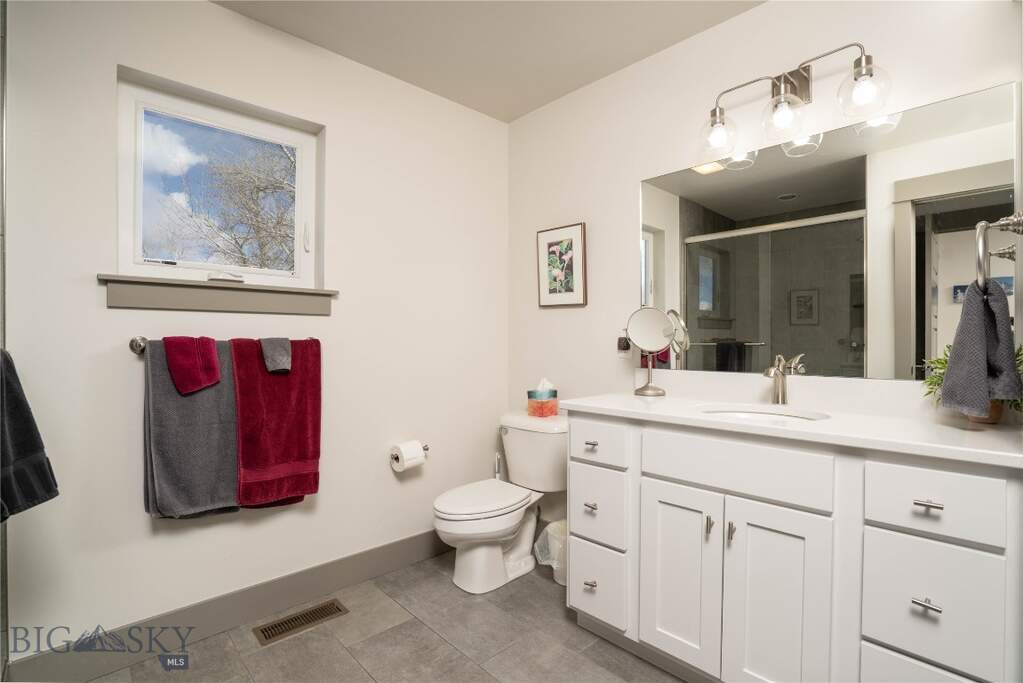 3 Bedroom Apartment/Flat's Image 12