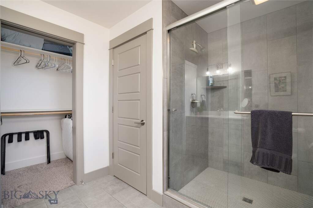 3 Bedroom Apartment/Flat's Image 16
