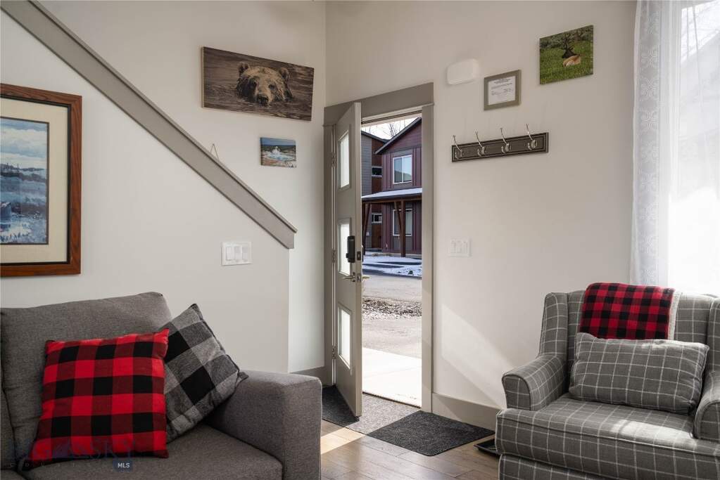 3 Bedroom Apartment/Flat's Image 4