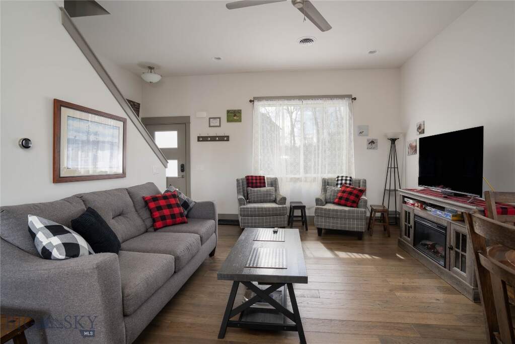 3 Bedroom Apartment/Flat's Image 5