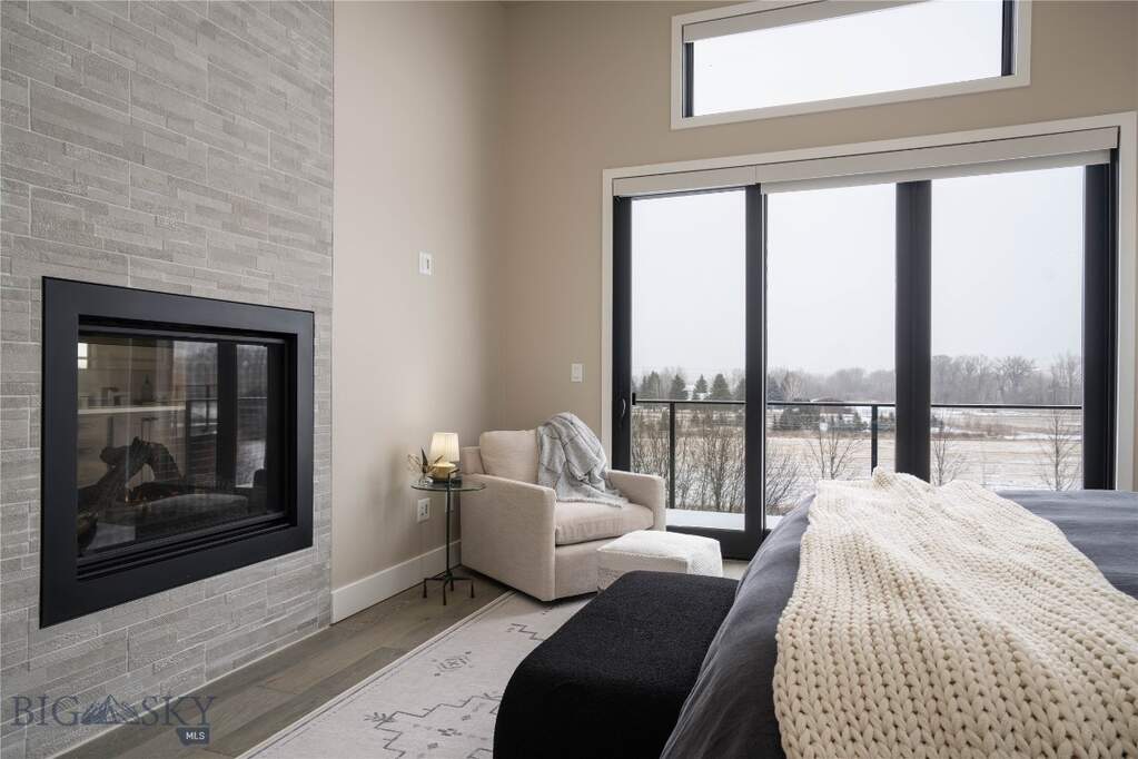 4 Bedroom Villa/Townhouse's Image 8