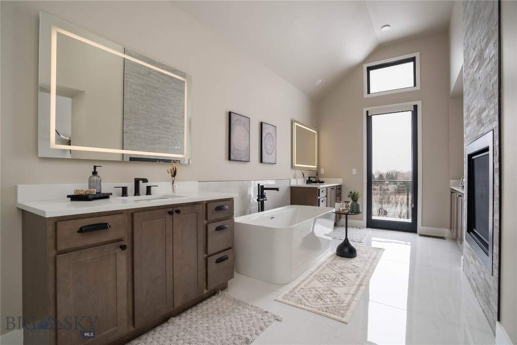 4 Bedroom Villa/Townhouse's Image 13
