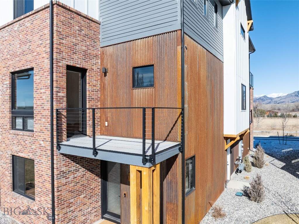 4 Bedroom Villa/Townhouse's Image 43
