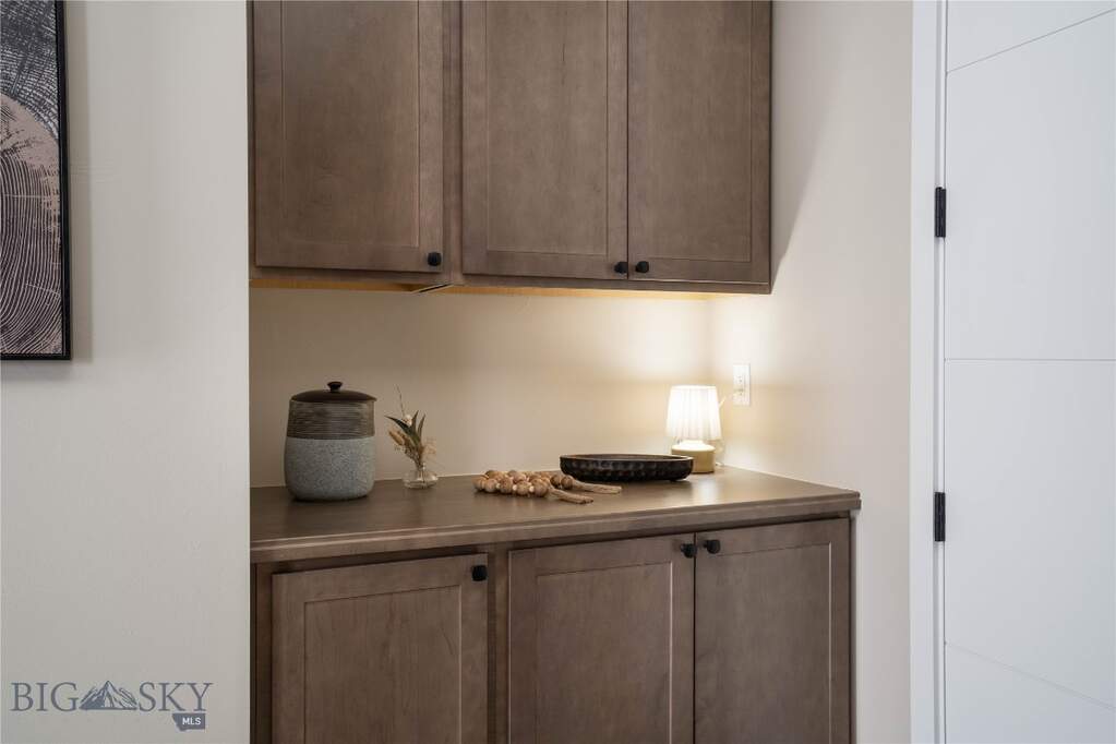 4 Bedroom Villa/Townhouse's Image 49