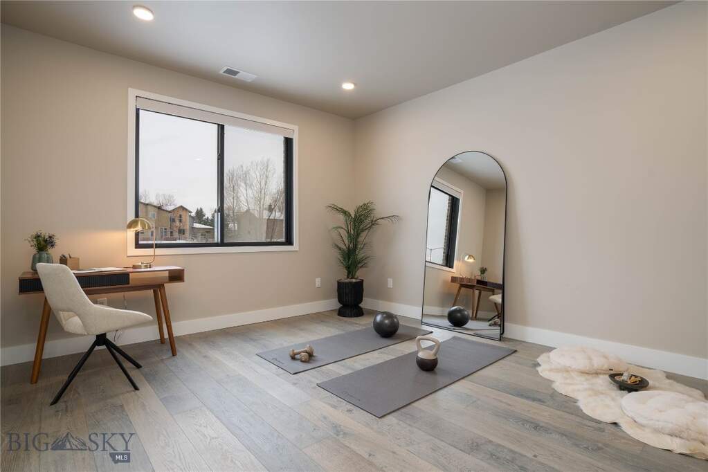 4 Bedroom Villa/Townhouse's Image 50