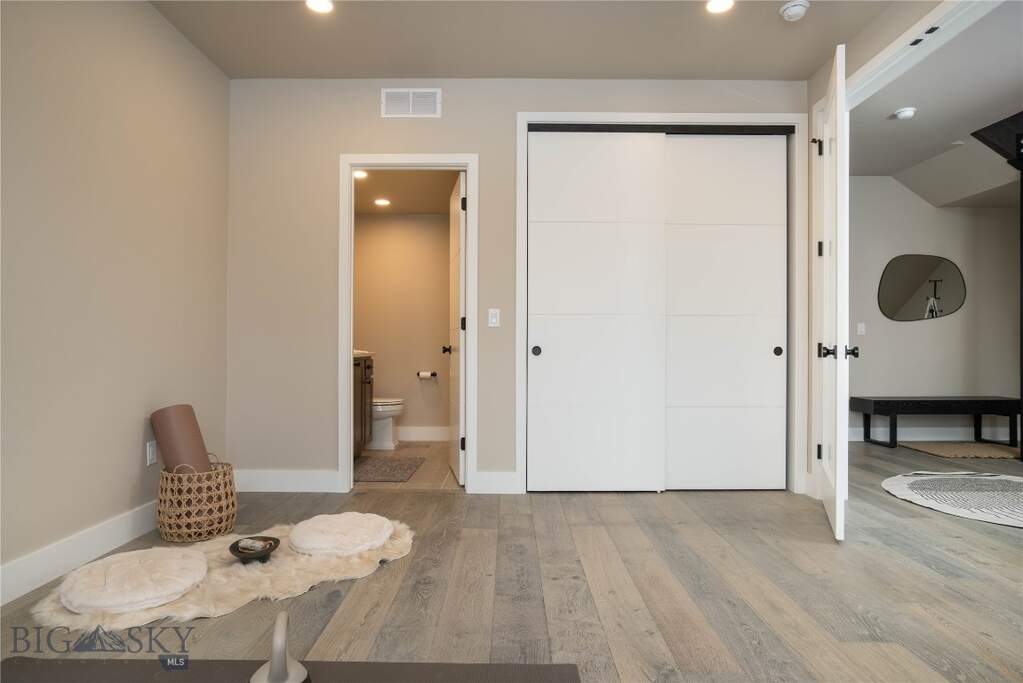 4 Bedroom Villa/Townhouse's Image 53