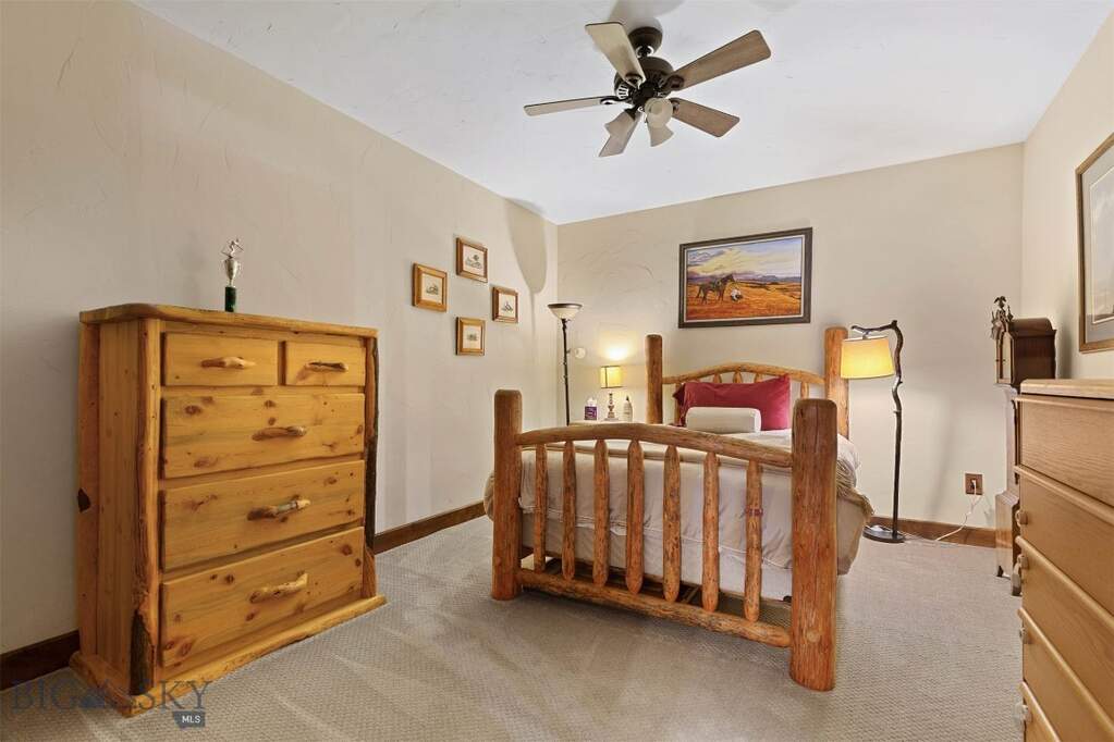 5 Bedroom Single Family Home/House's Image 26