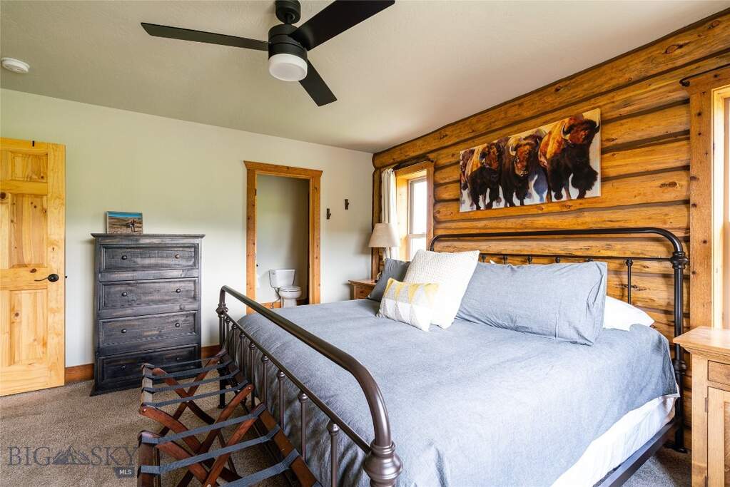 3 Bedroom Single Family Home/House's Image 8