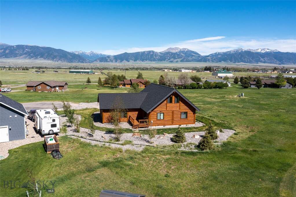 3 Bedroom Single Family Home/House's Image 33