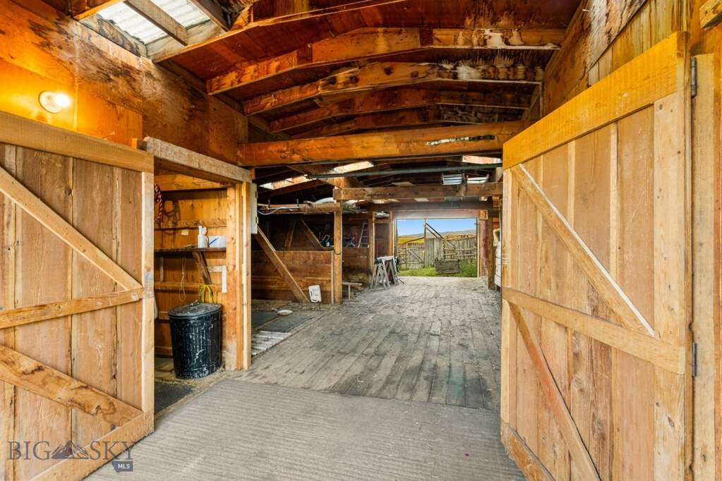 Land/Vacant Land's Image 22