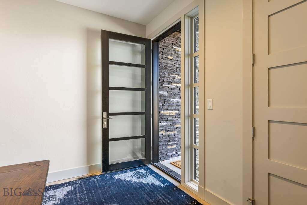 2 Bedroom Apartment/Flat's Image 9