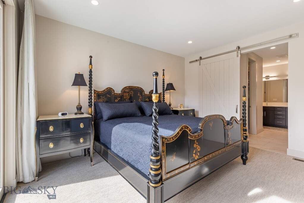 2 Bedroom Apartment/Flat's Image 31