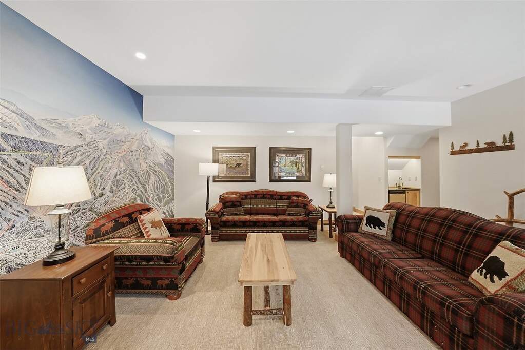 5 Bedroom Apartment/Flat's Image 52