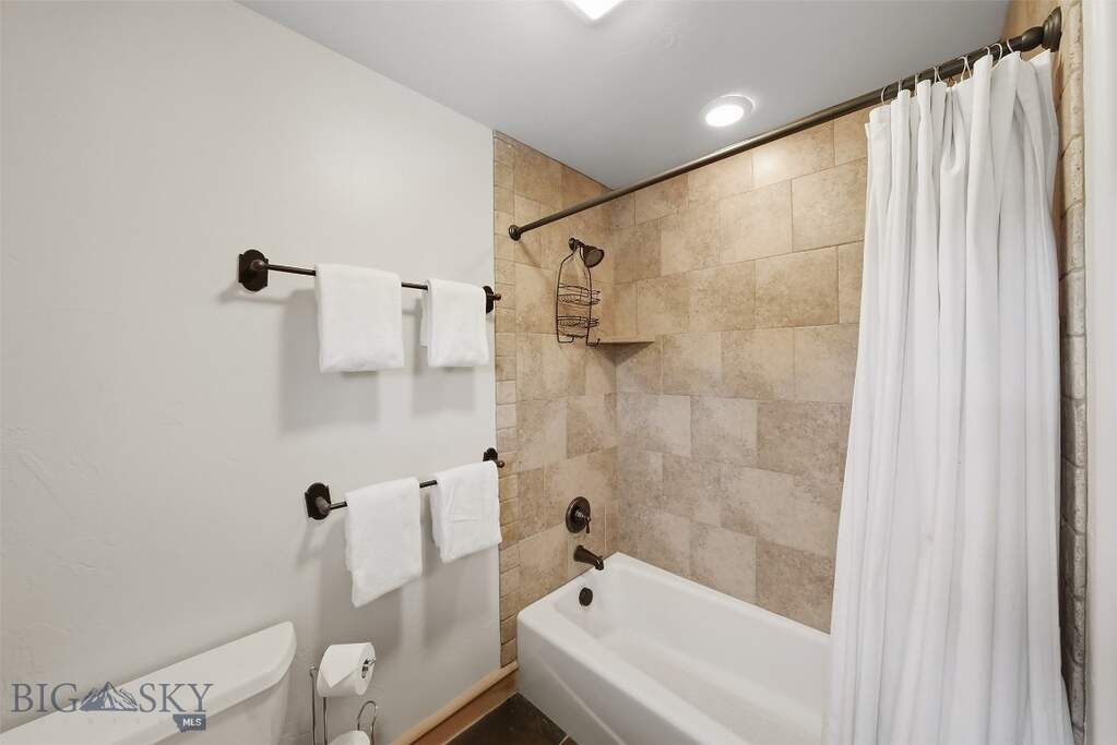 5 Bedroom Apartment/Flat's Image 88