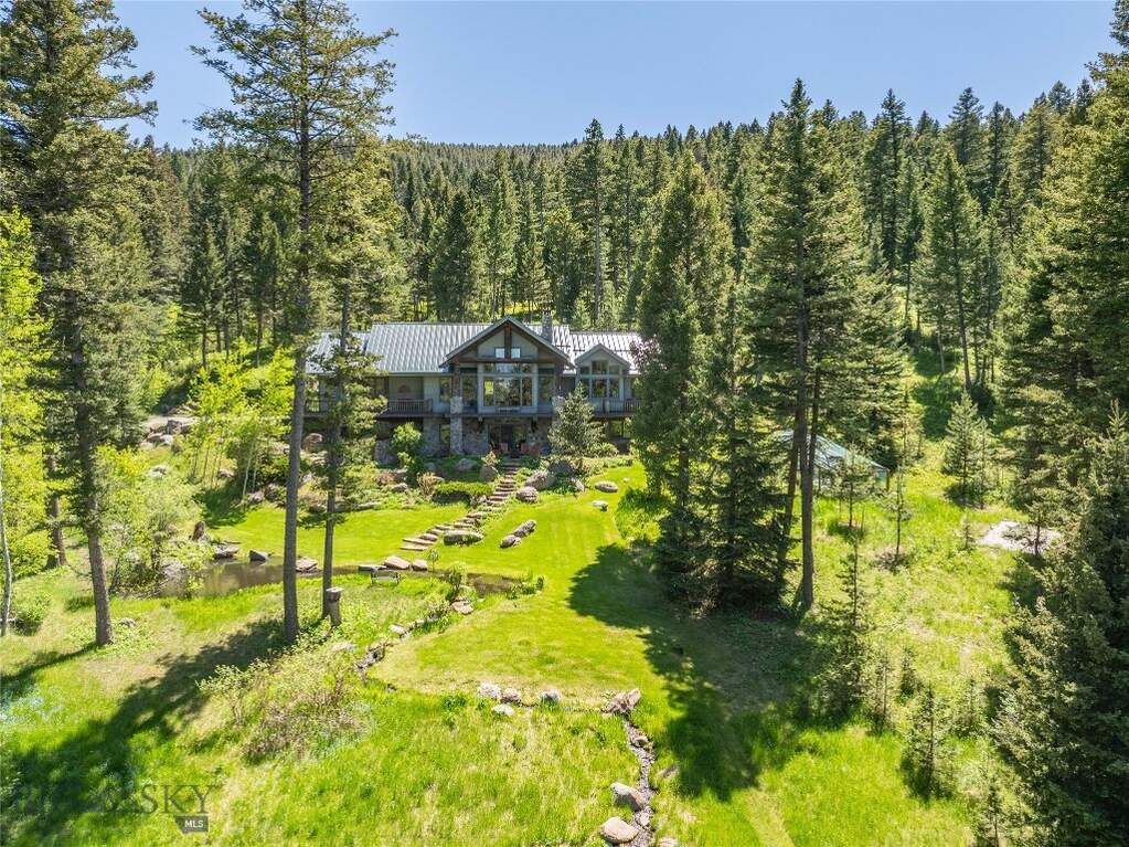 4 Bedroom Single Family Home/House's Image 14