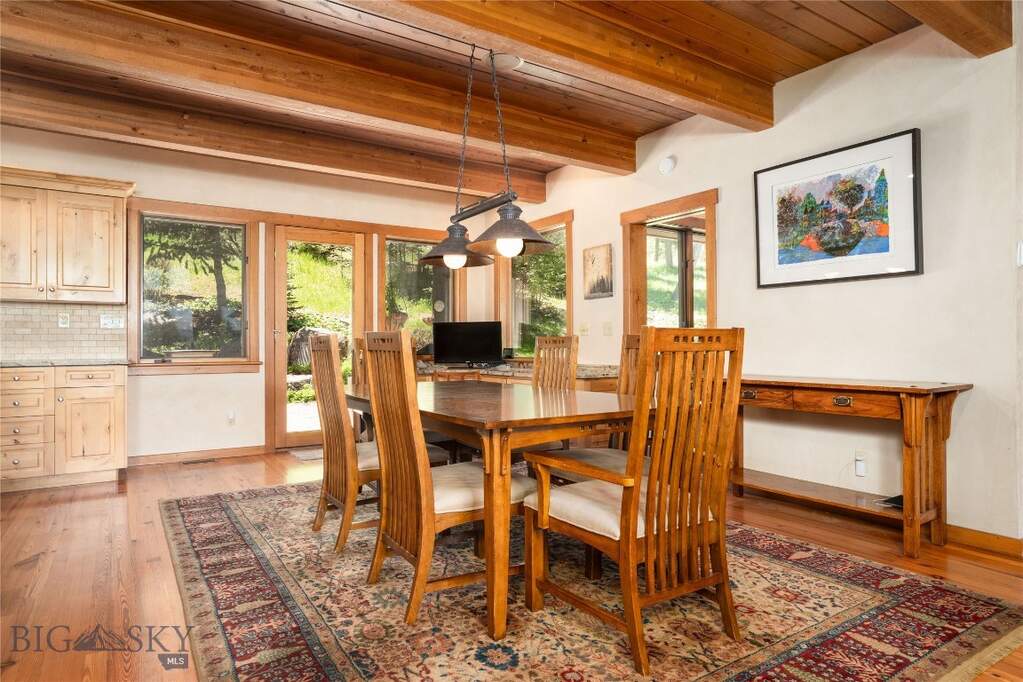 4 Bedroom Single Family Home/House's Image 31
