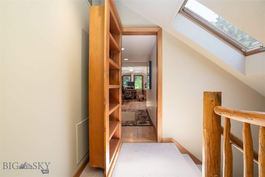 4 Bedroom Single Family Home/House's Image 47