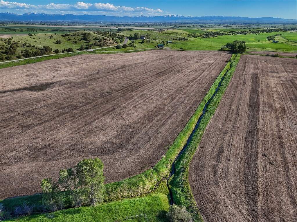 Land/Vacant Land's Image 3