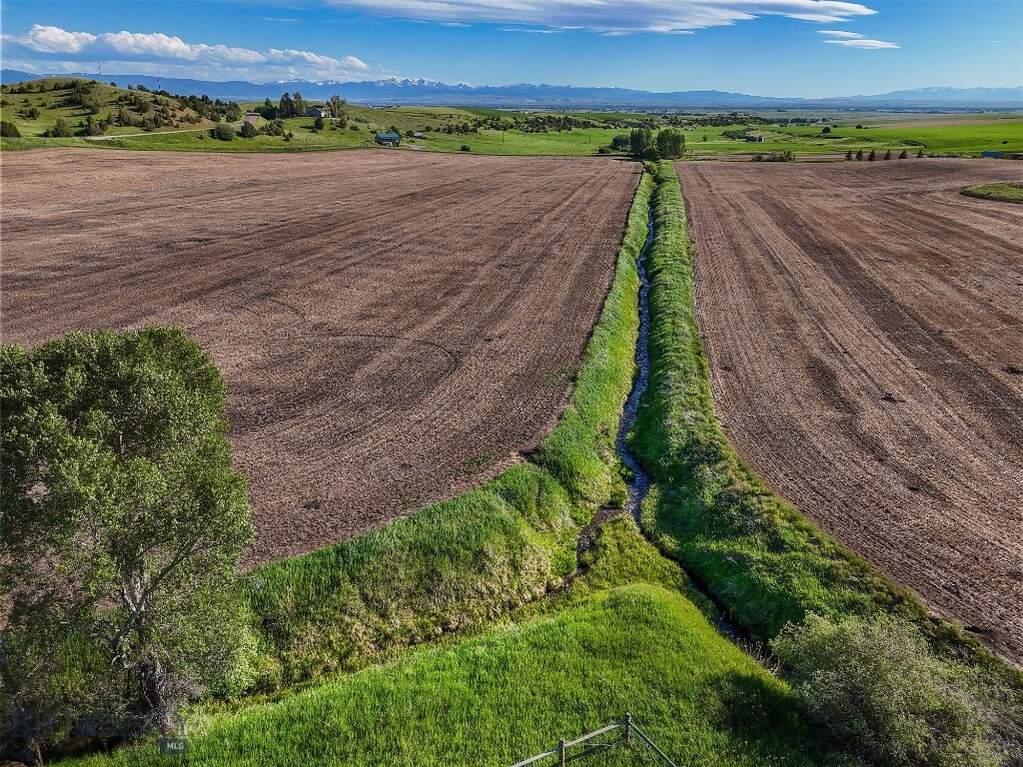 Land/Vacant Land's Image 4
