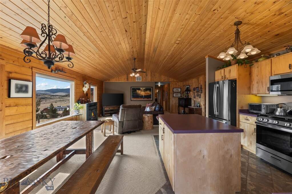 3 Bedroom Single Family Home/House's Image 19