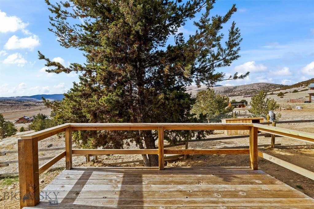 3 Bedroom Single Family Home/House's Image 26