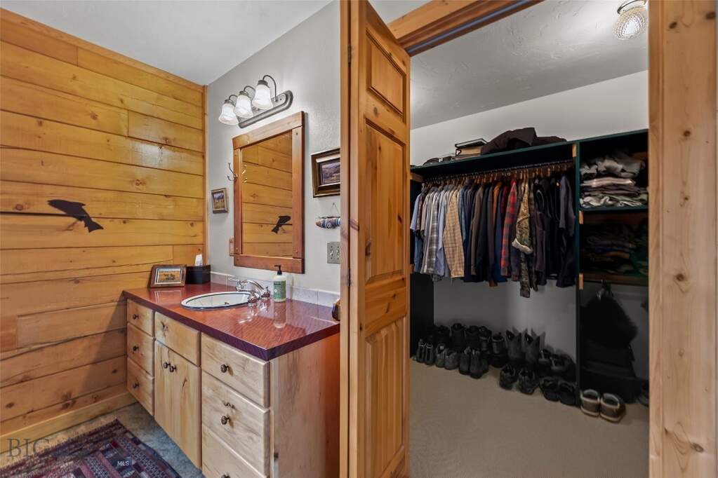 3 Bedroom Single Family Home/House's Image 31