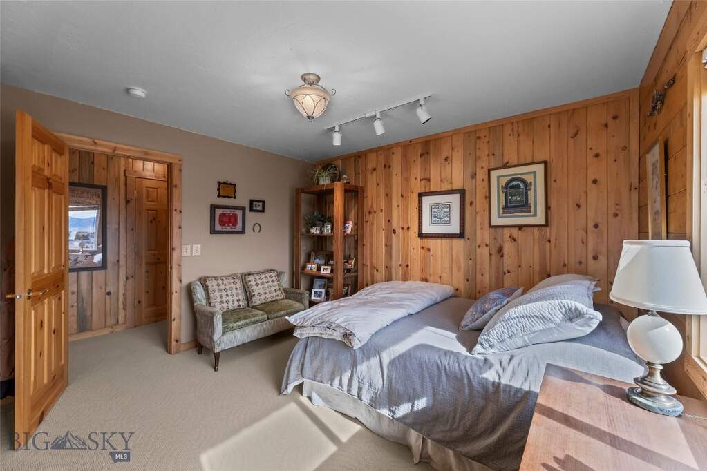 3 Bedroom Single Family Home/House's Image 33