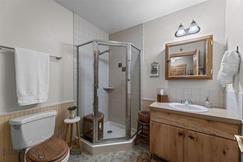 3 Bedroom Single Family Home/House's Image 36
