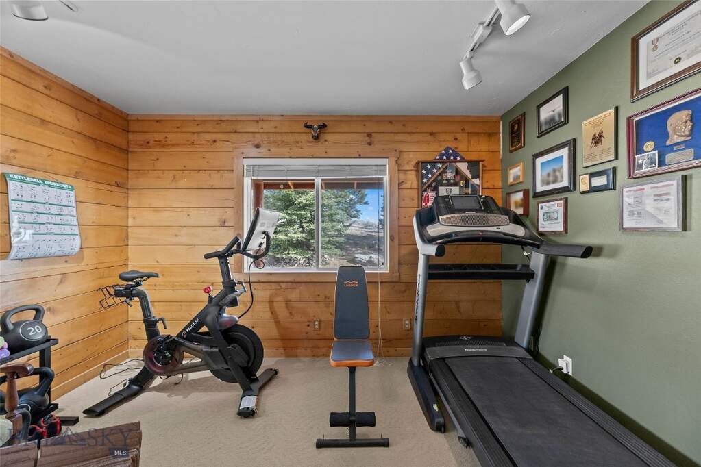 3 Bedroom Single Family Home/House's Image 40