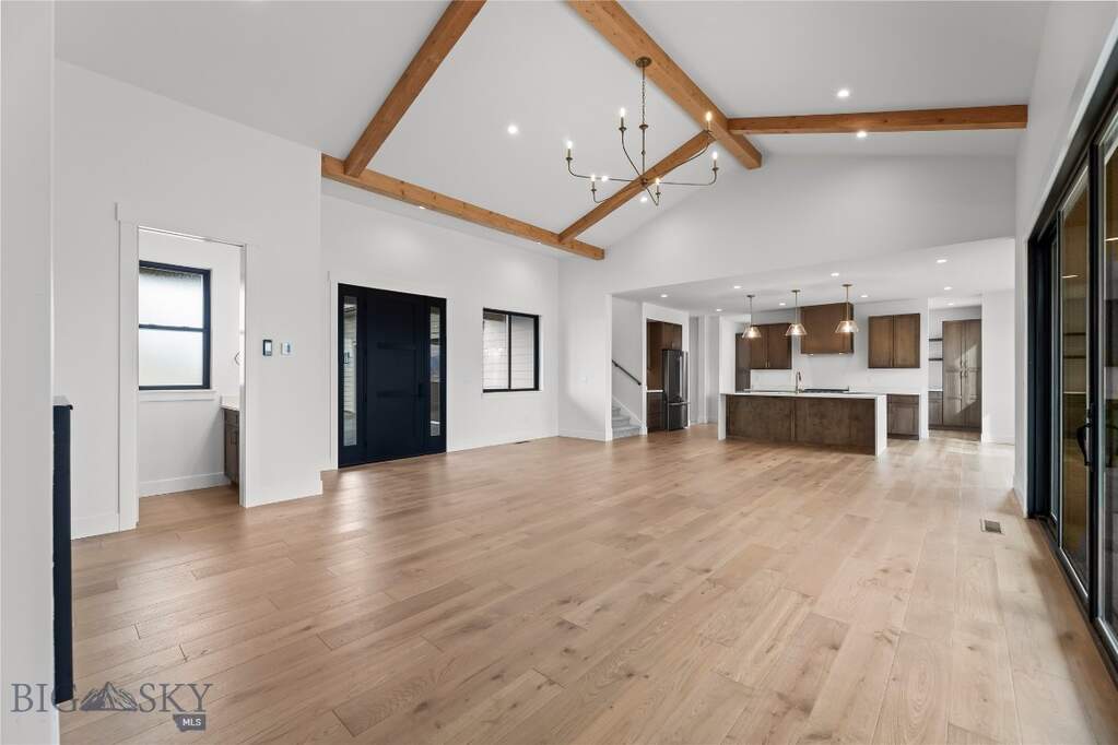 4 Bedroom Single Family Home/House's Image 25