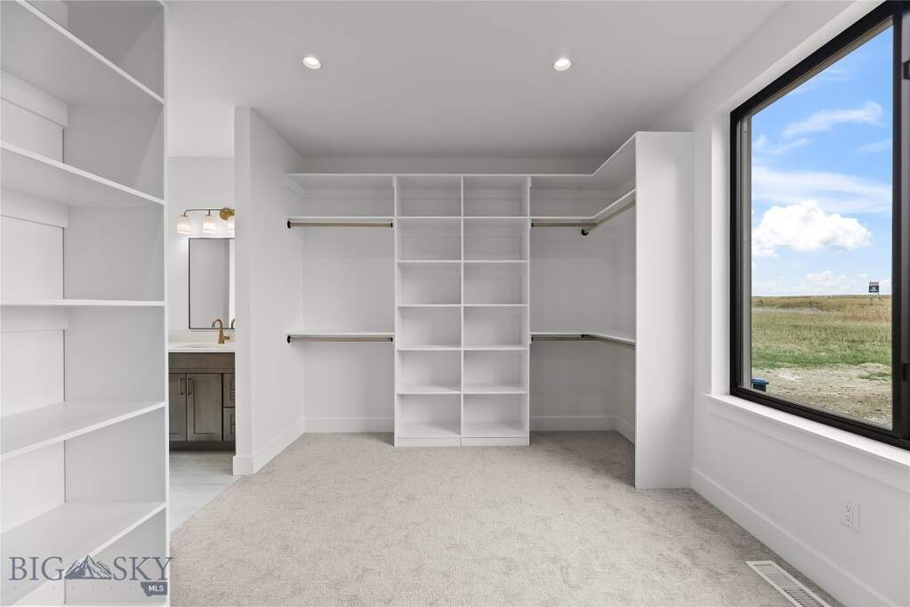 4 Bedroom Single Family Home/House's Image 37