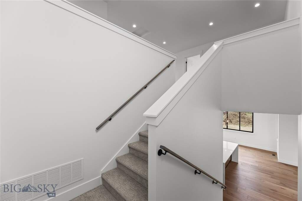 4 Bedroom Single Family Home/House's Image 45